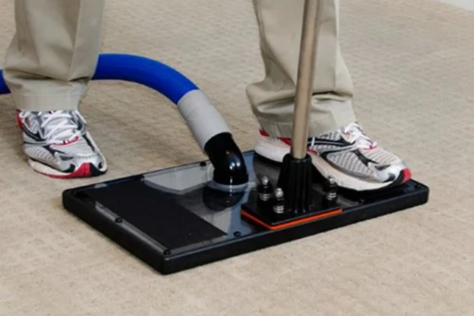 Emergency water removal cleaning from carpet in Tampa FL