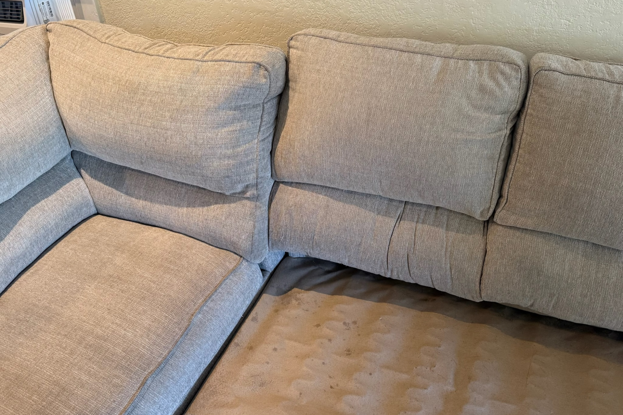 Professional upholstery cleaning for sofa in Tampa FL